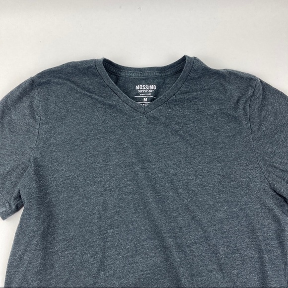 Mossimo Tshirt Womens Medium Gray Vneck Short Sleeve - Picture 3 of 7
